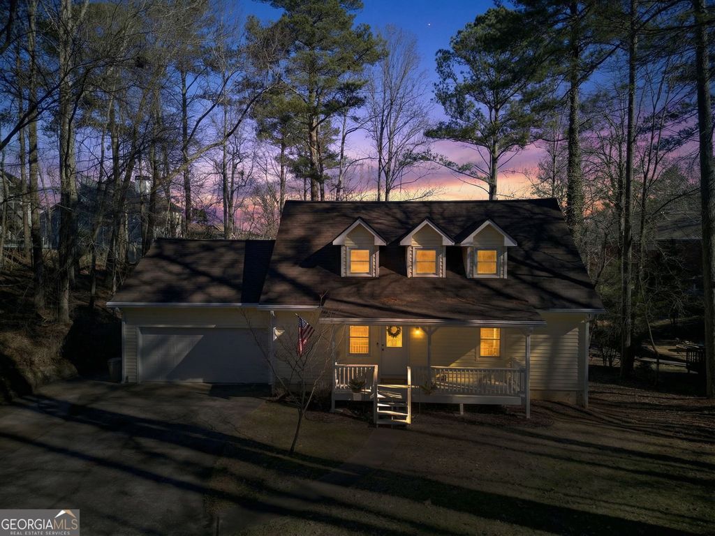 Photo of 9018 Lakeview Parkway, Villa Rica, GA 30180 (MLS # 10764228)