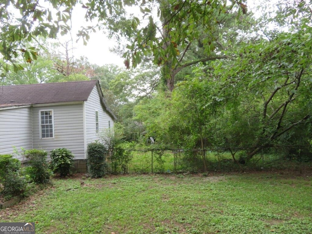126 Irvin ST