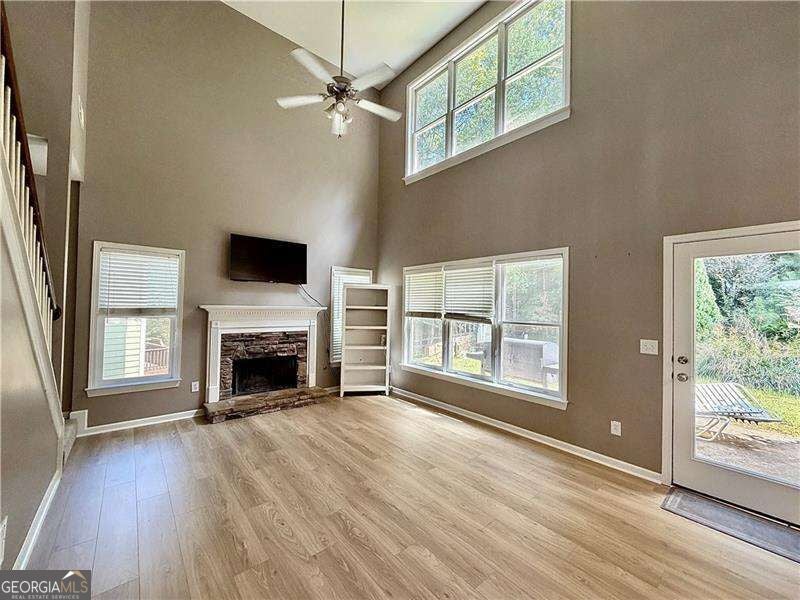 206 Pine TRL
