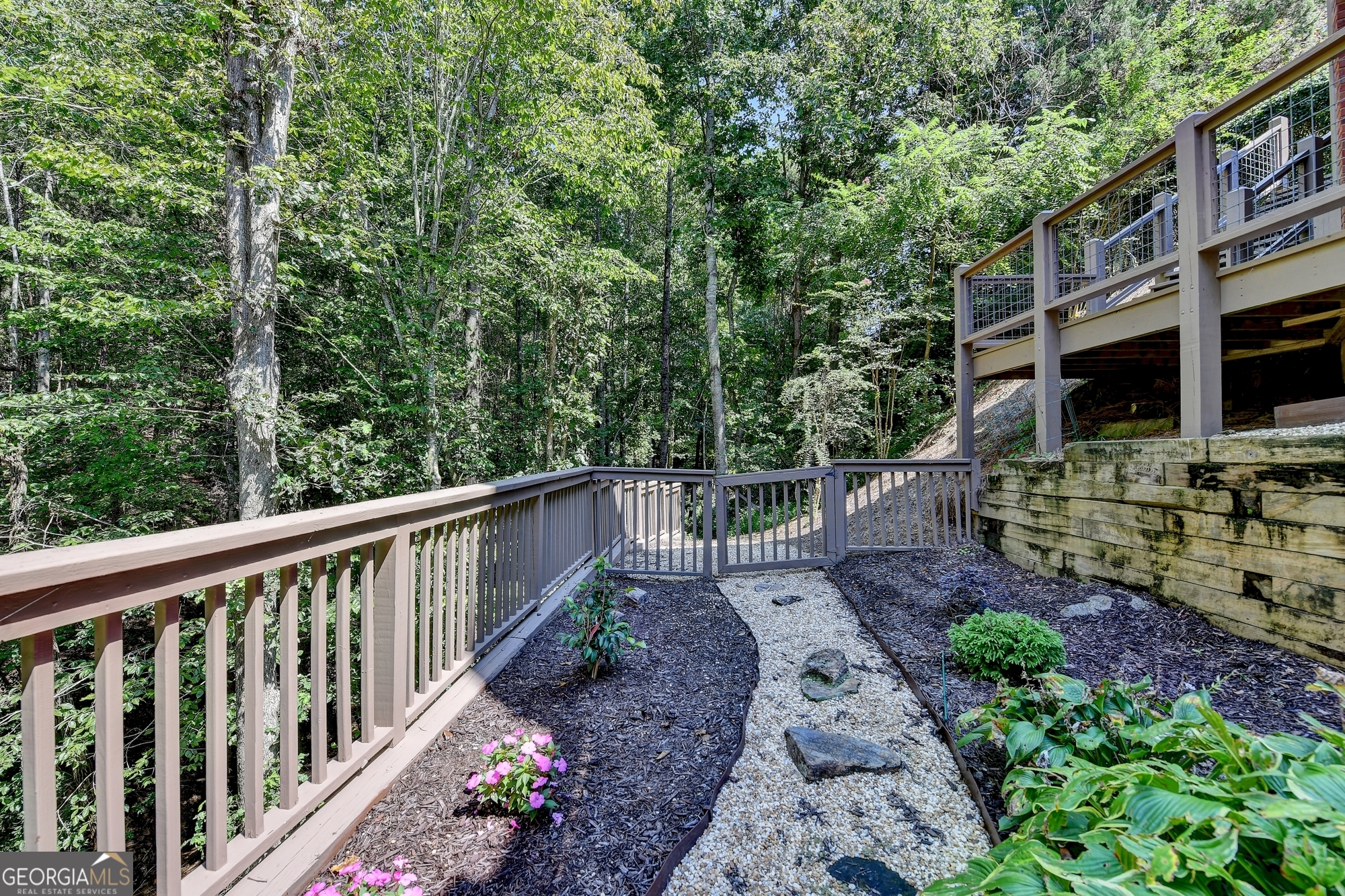 1458 Edenfield Pte