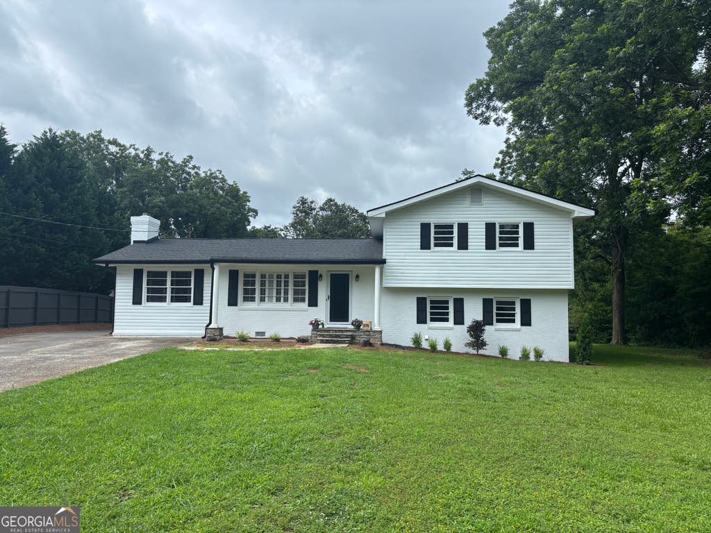 Photo of 108 Valley Drive, Cartersville, GA 30120 (MLS # 10773715)