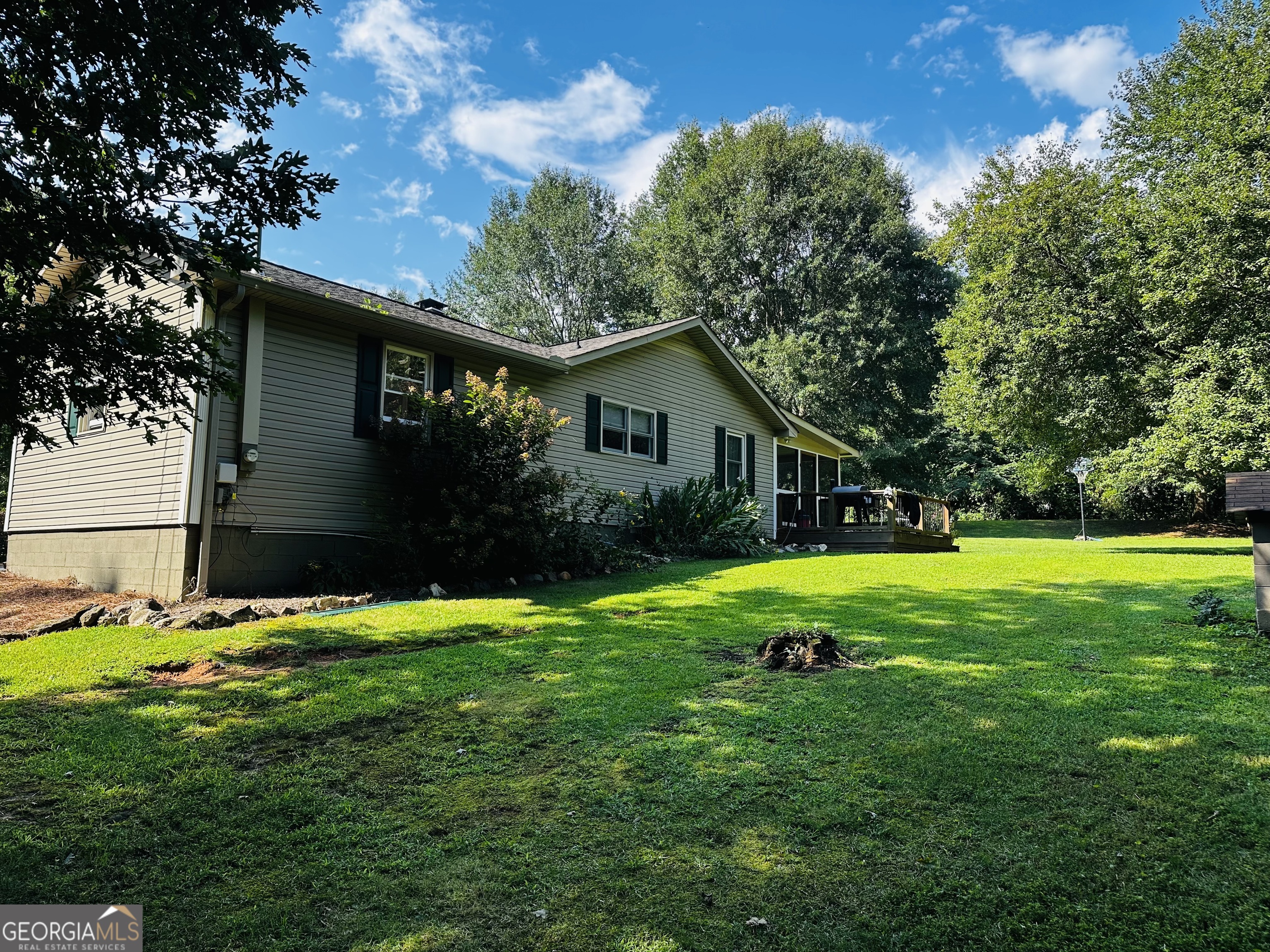 368 Dixon RD