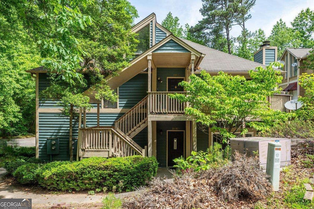 Photo of 3067 Steeplechase, Alpharetta, GA 30004 (MLS # 10841787)