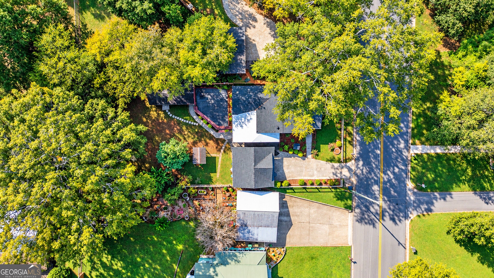 421 Cedar AVE SW