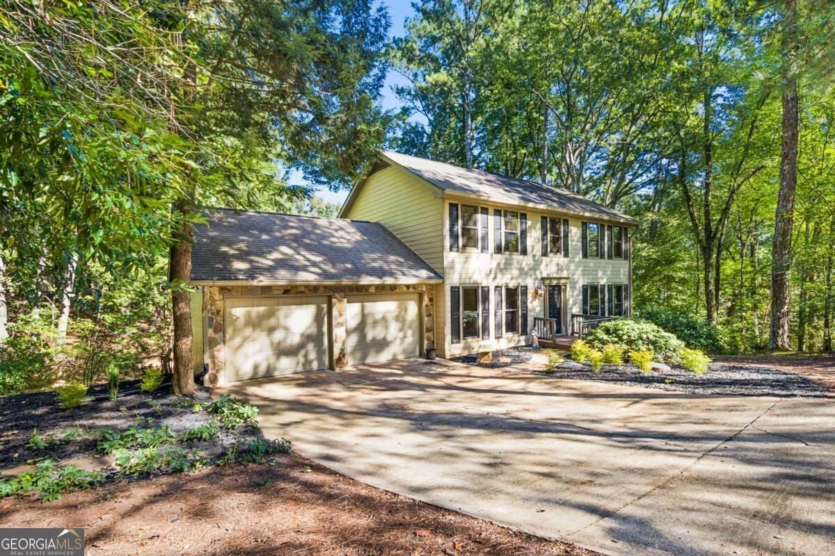225 Tallow Box DR