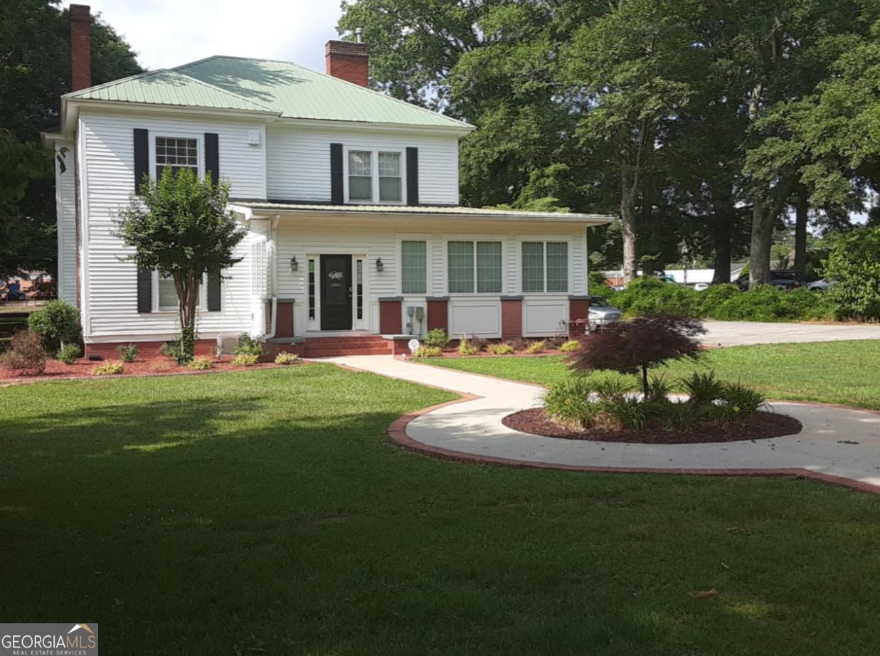 Historic home in downtown Jonesboro for rent! Zoned O&I per city of Jonesboro * Over 3000 square feet of space inside with multiple, large offices/rooms * Beautiful wood flooring and updated fixtures throughout * Plenty of permitted uses to accommodate a wide variety of businesses * Security deposit is $6000 *