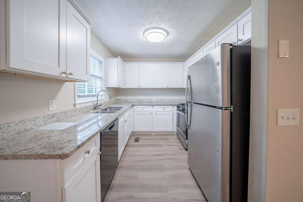 Photo of 2091 Moon Drive SW, Conyers, GA 30094 (MLS # 10709464)