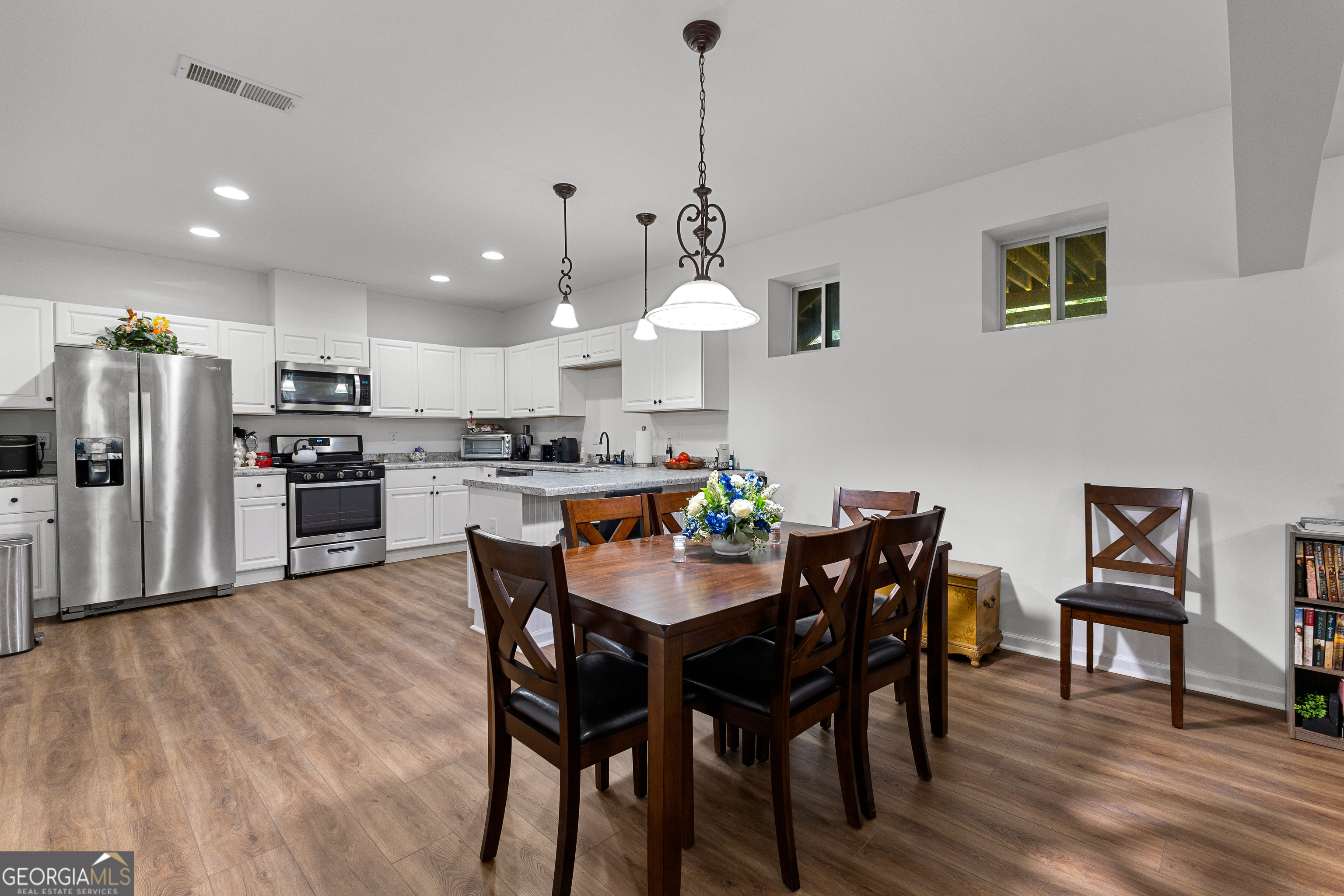 Fayetteville, Georgia 30215, United States, 7 Bedrooms Bedrooms, ,5 BathroomsBathrooms,Residential,Active,185295