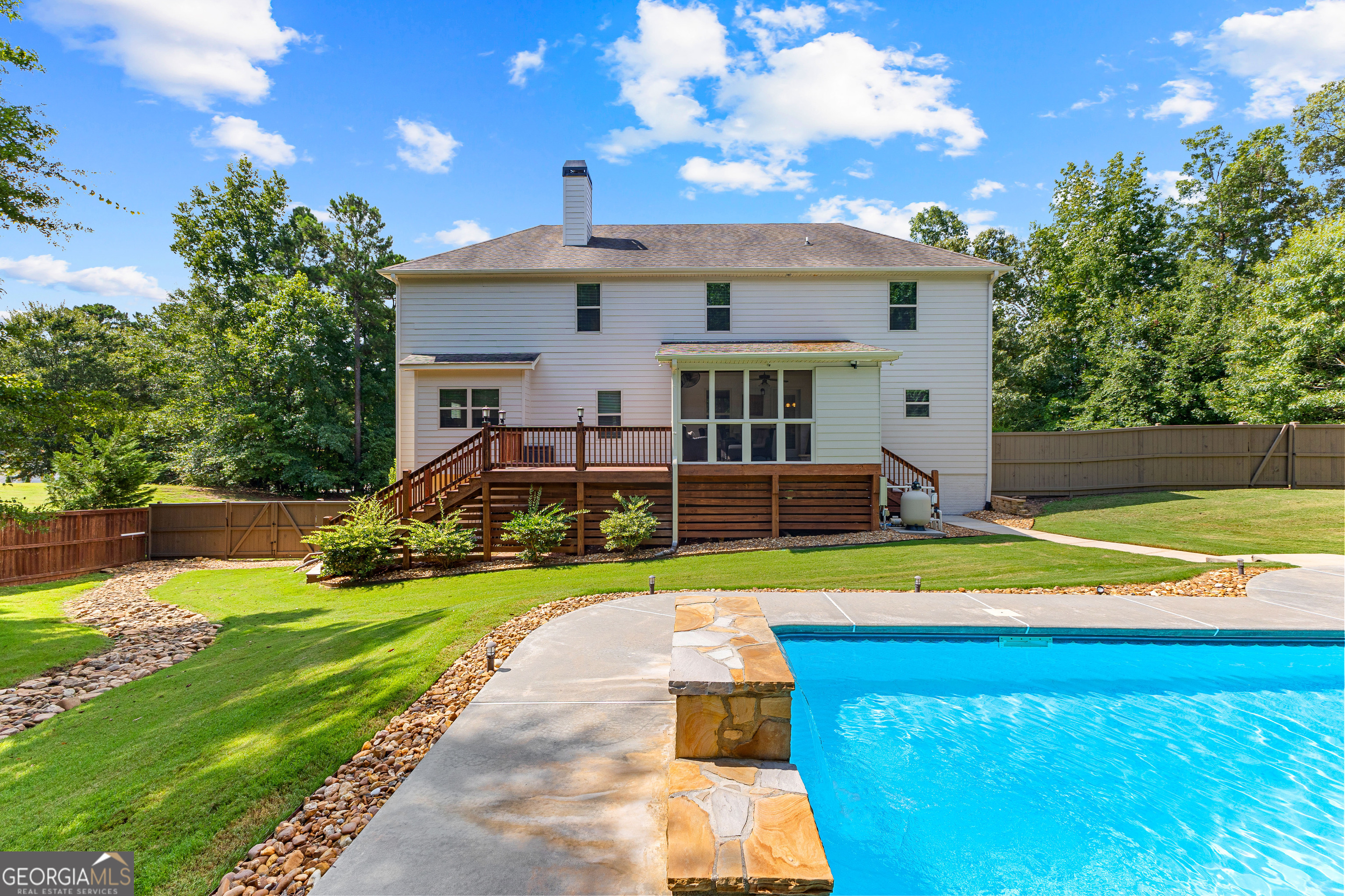 Fayetteville, Georgia 30215, United States, 7 Bedrooms Bedrooms, ,5 BathroomsBathrooms,Residential,Active,185295