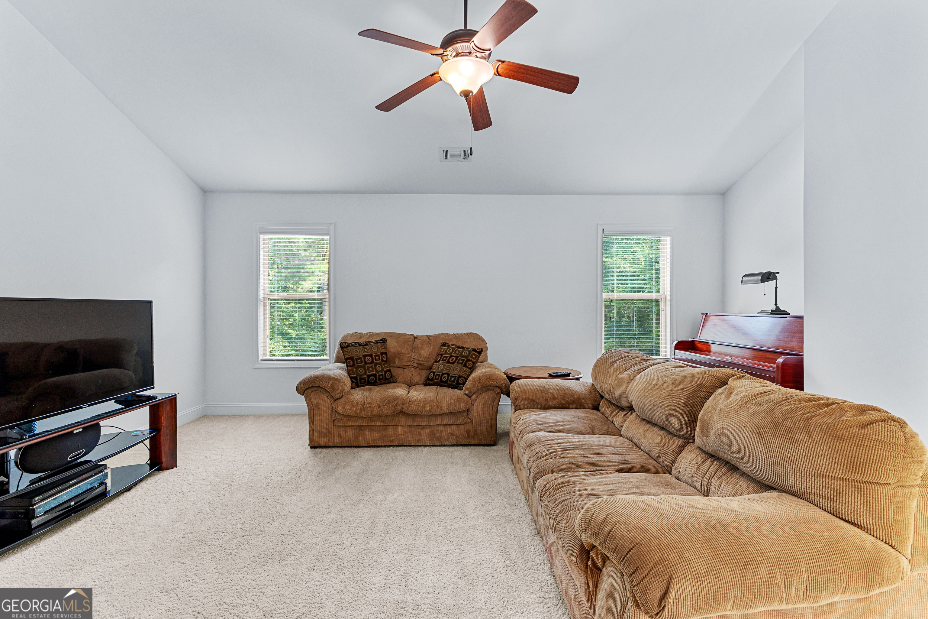 Fayetteville, Georgia 30215, United States, 7 Bedrooms Bedrooms, ,5 BathroomsBathrooms,Residential,Active,185295