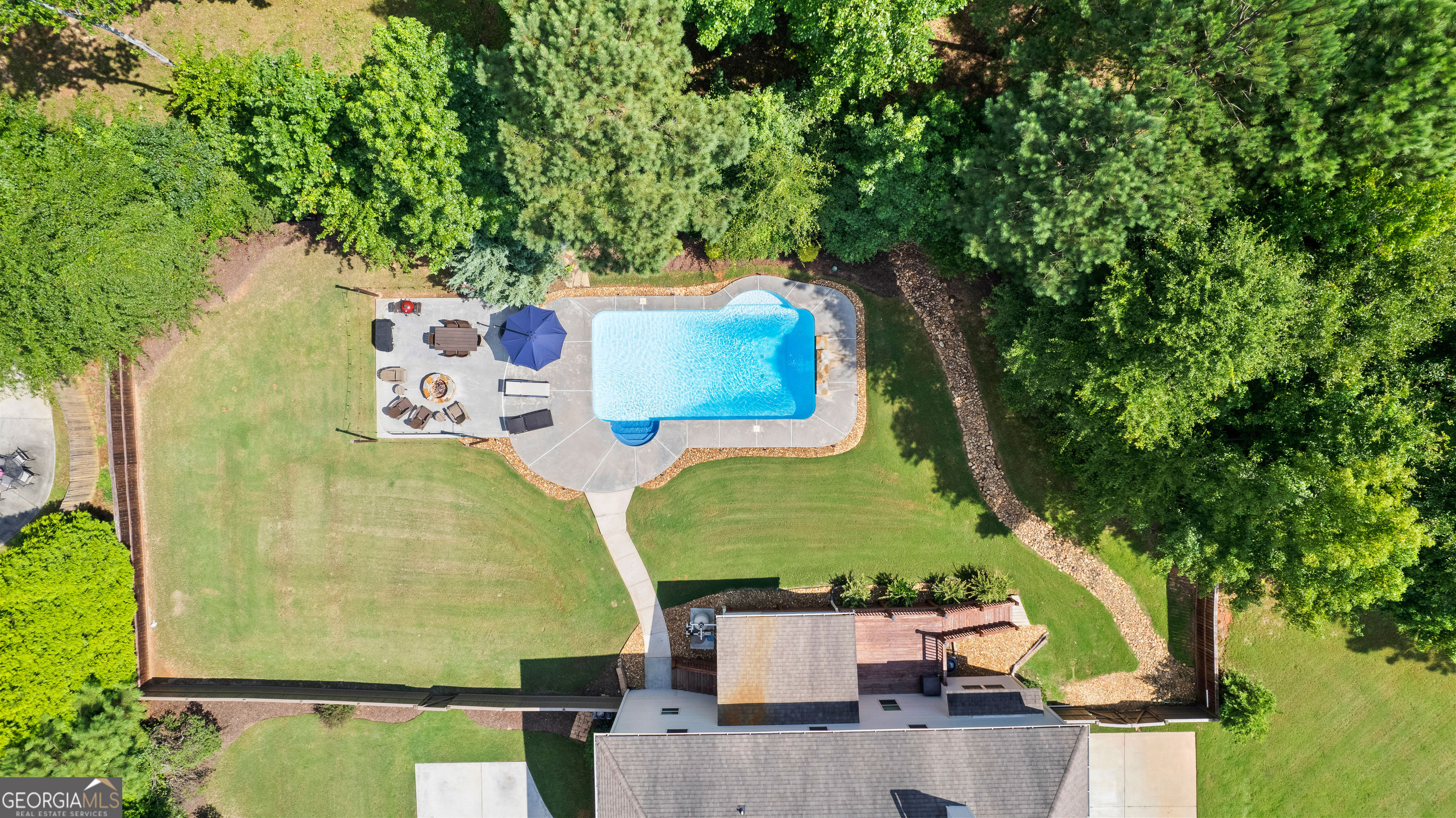 Fayetteville, Georgia 30215, United States, 7 Bedrooms Bedrooms, ,5 BathroomsBathrooms,Residential,Active,185295