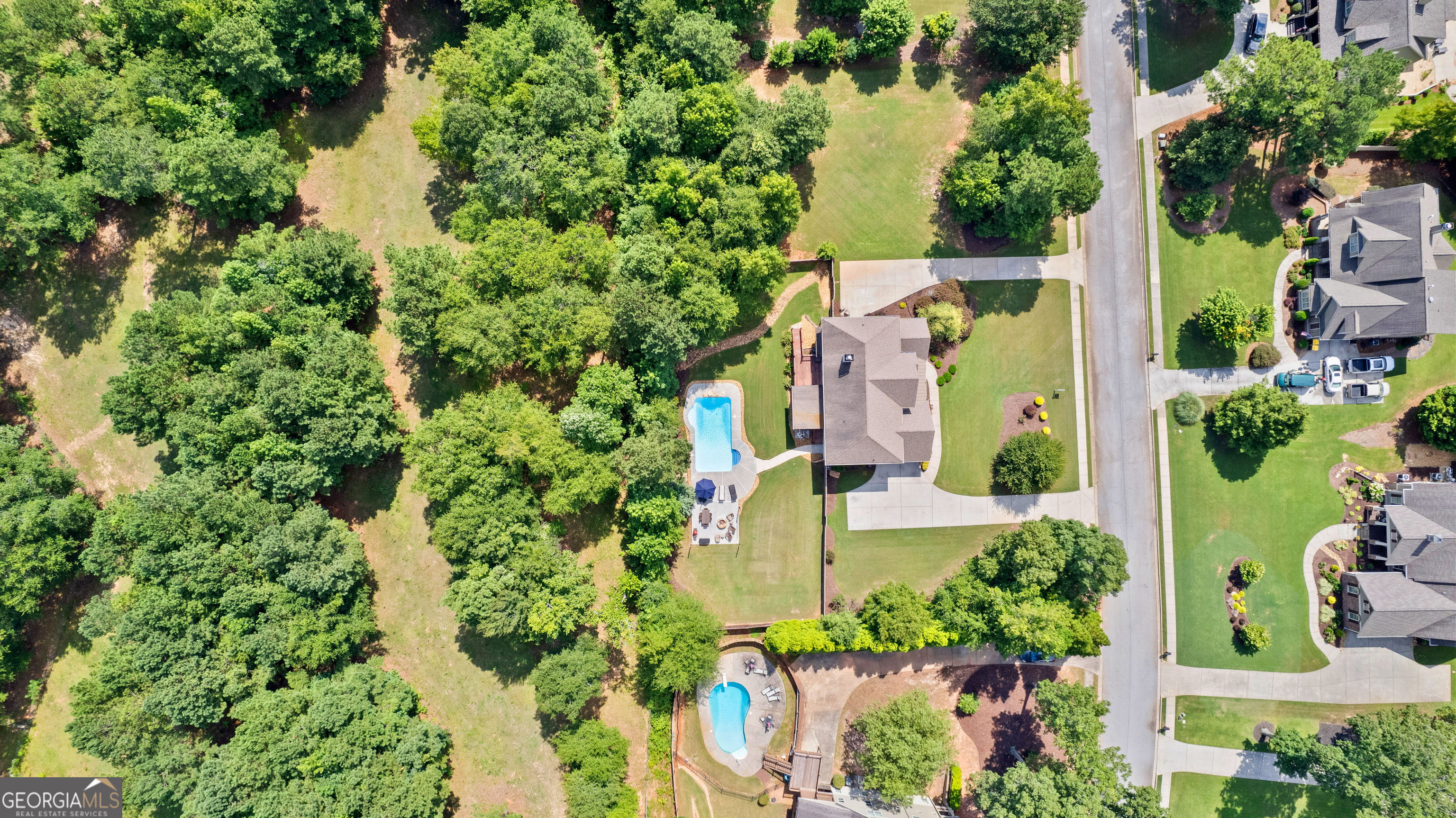140 Burkwood CT