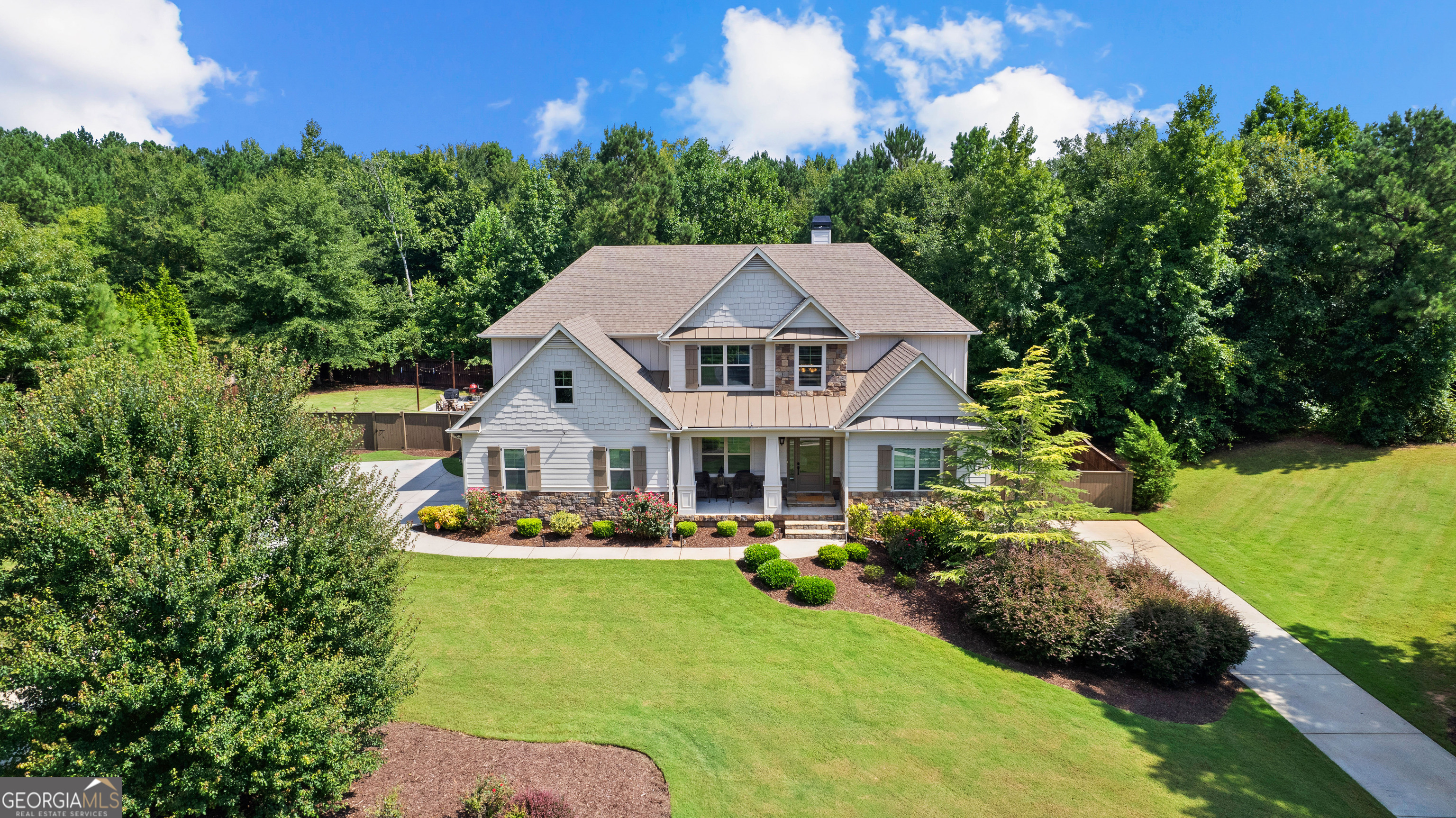 140 Burkwood CT