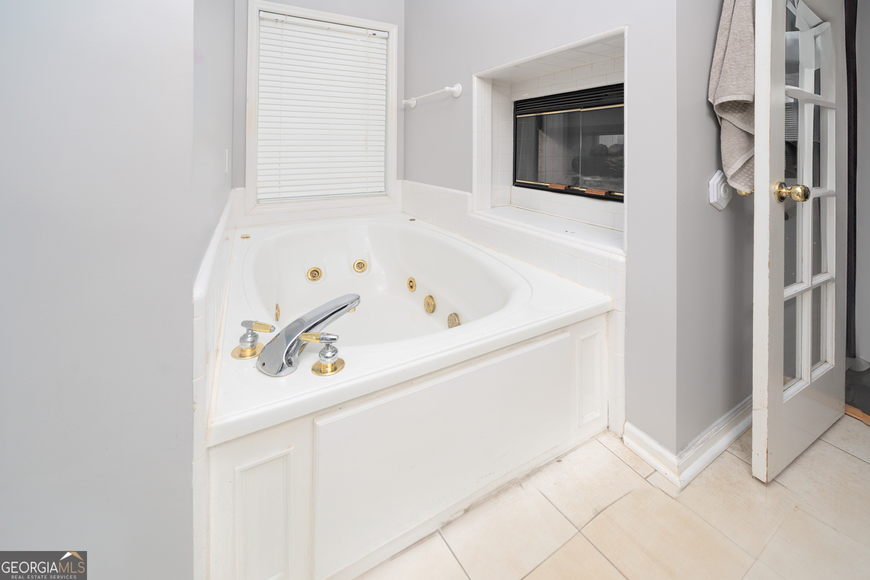 Hamptons Grant - Residential