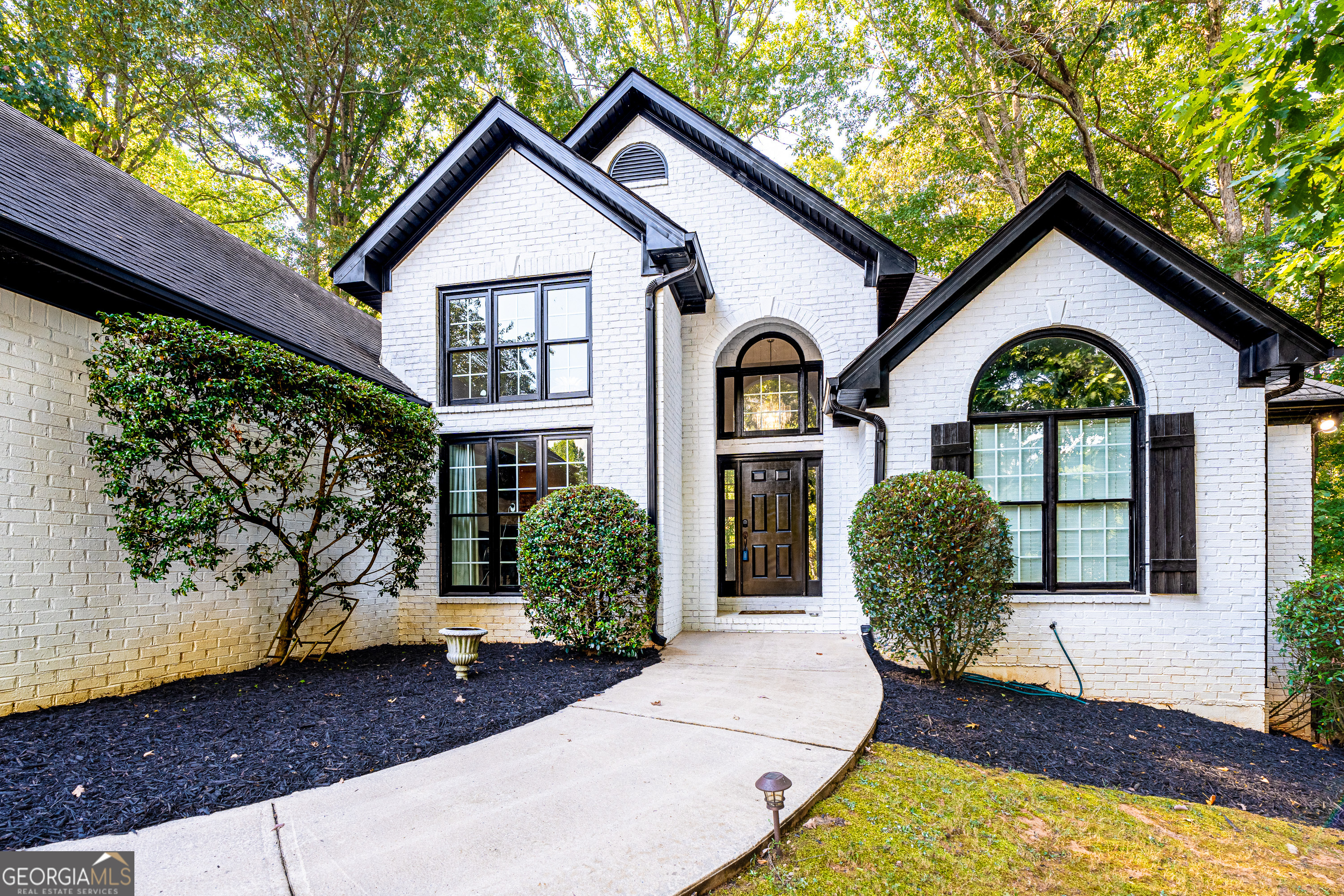 Hamptons Grant - Residential