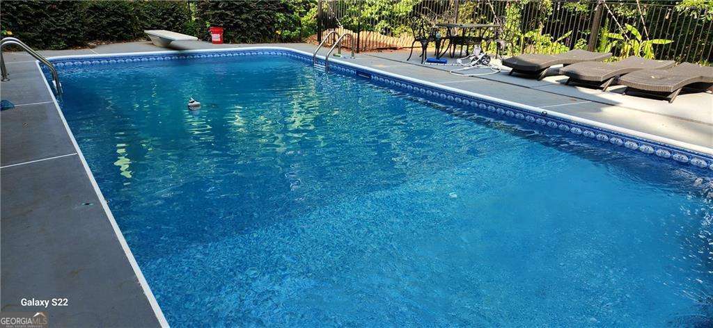 11637 Brown Bridge RD