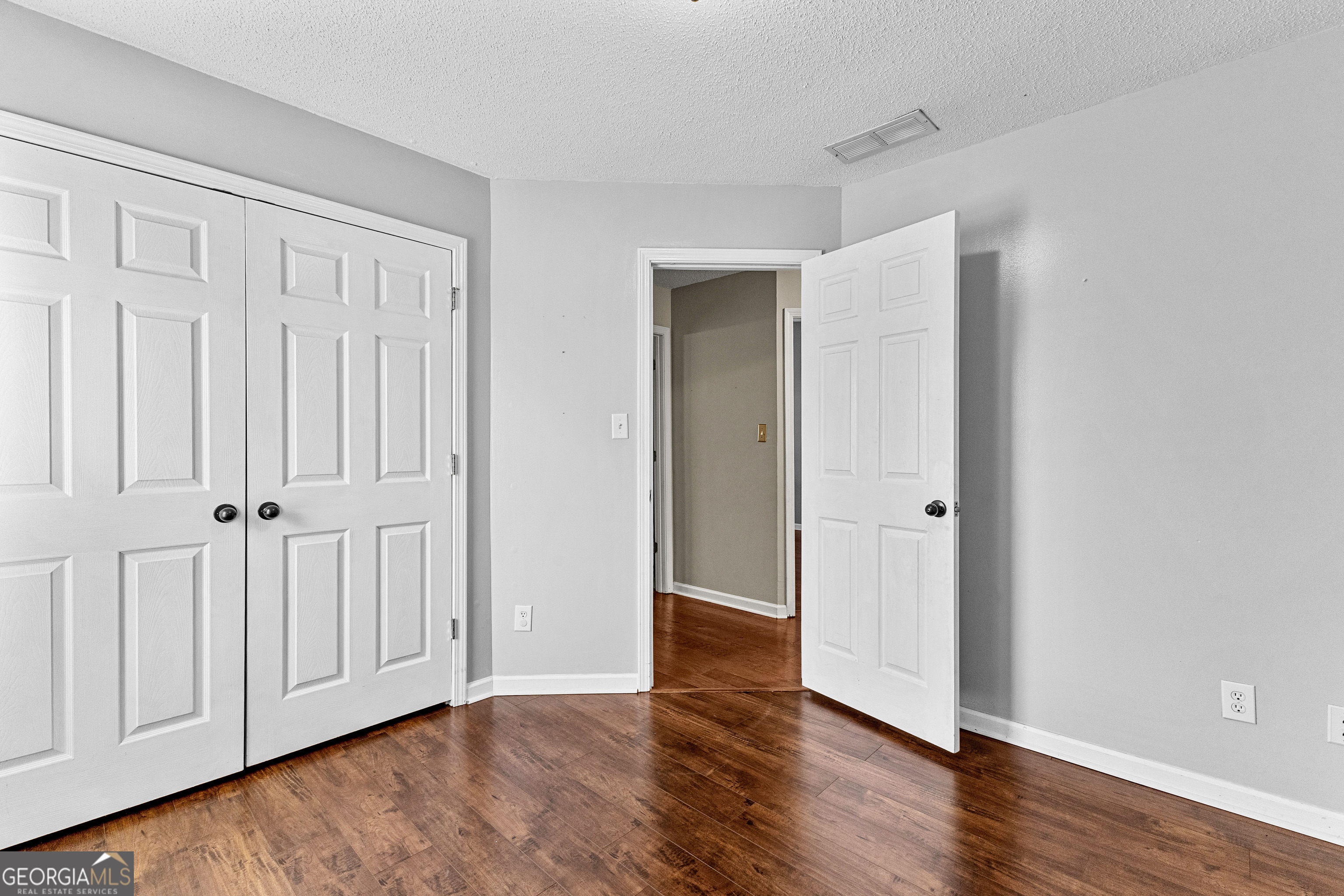 Fayetteville, Georgia 30215, United States, 4 Bedrooms Bedrooms, ,2 BathroomsBathrooms,Residential,Pending,16690