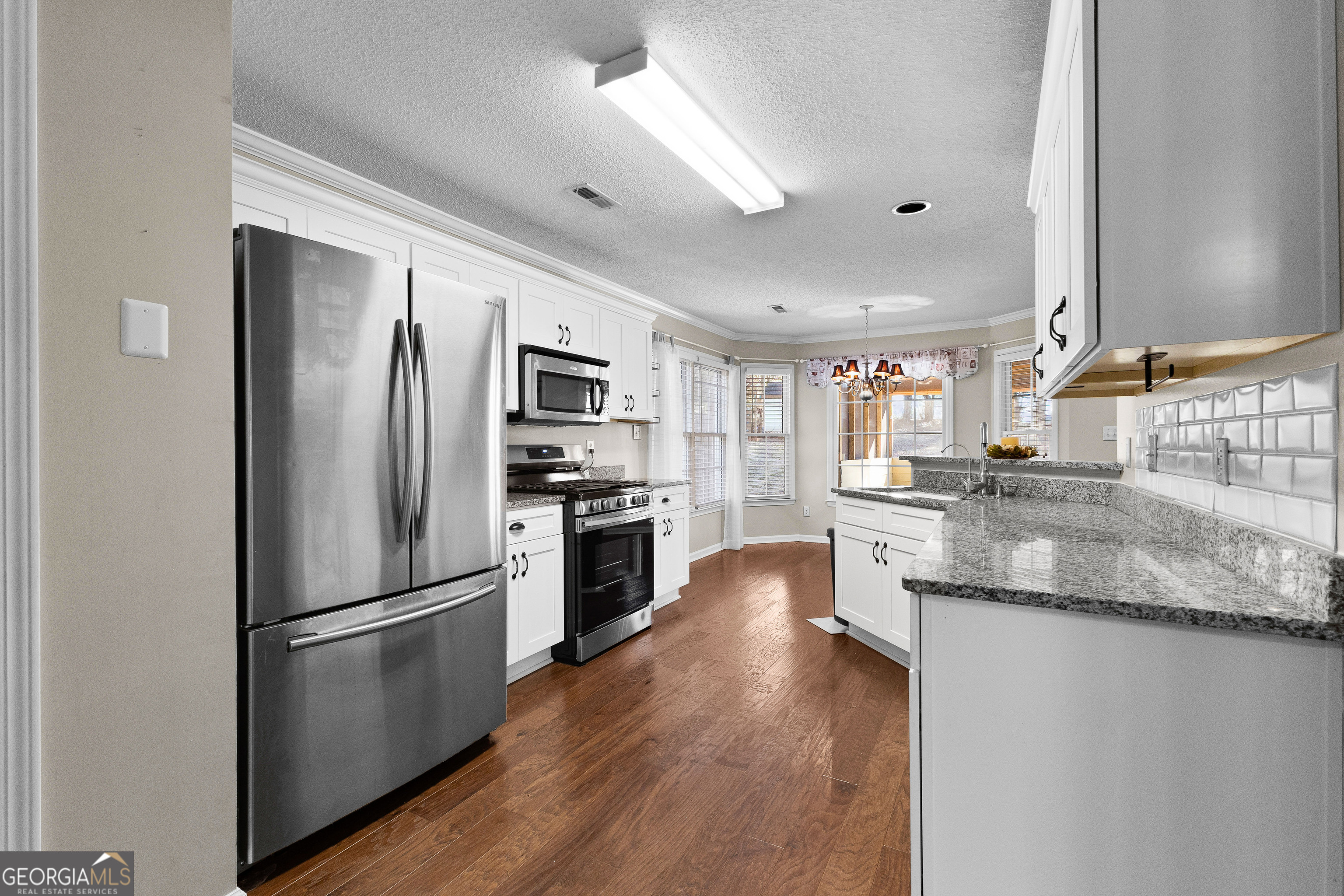 Fayetteville, Georgia 30215, United States, 4 Bedrooms Bedrooms, ,2 BathroomsBathrooms,Residential,Pending,16690