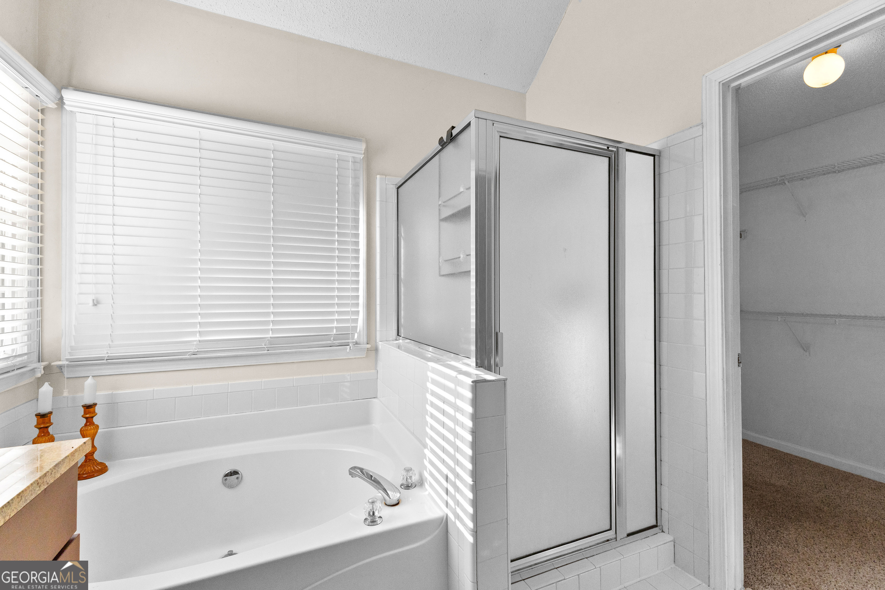 Fayetteville, Georgia 30215, United States, 4 Bedrooms Bedrooms, ,2 BathroomsBathrooms,Residential,Pending,16690