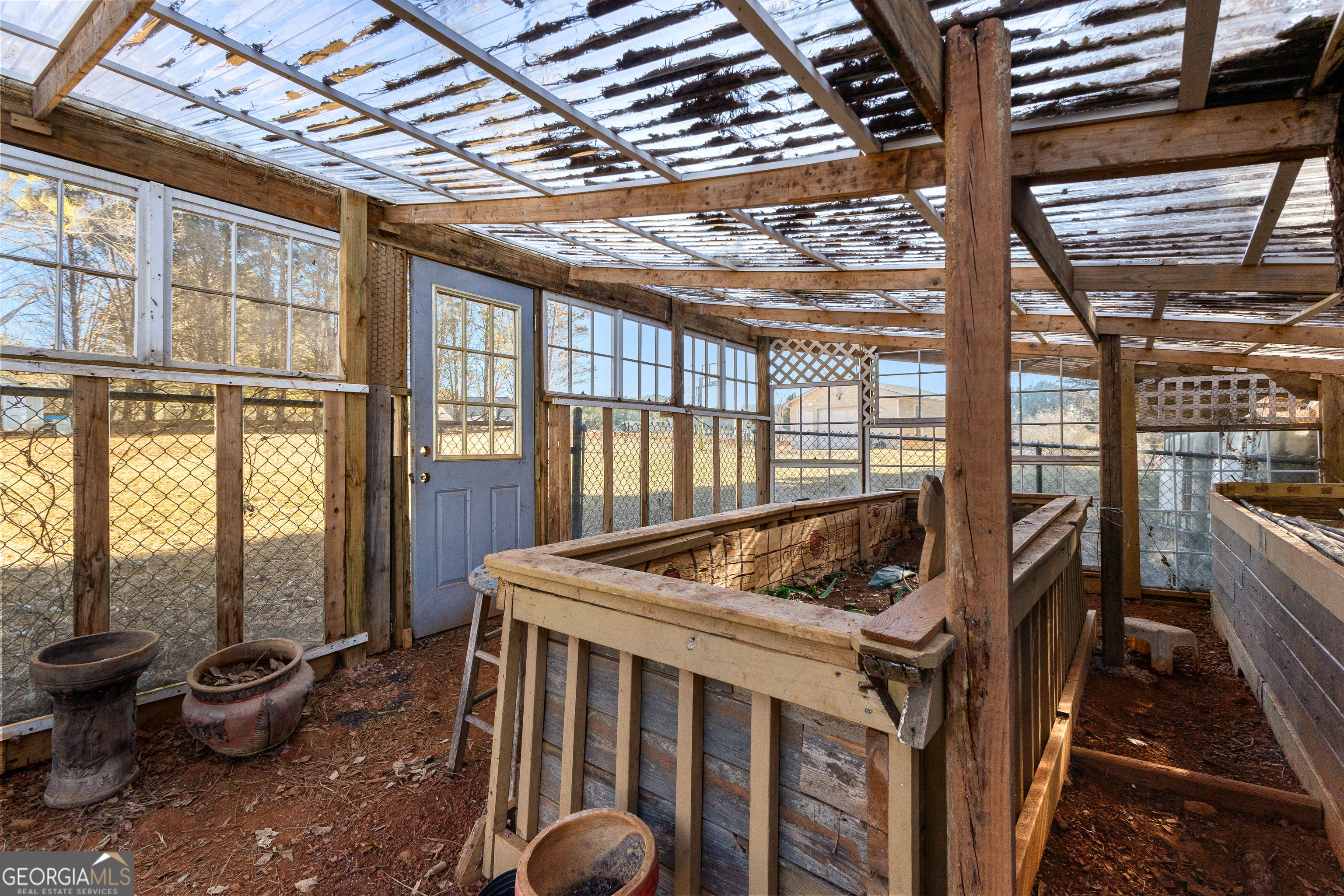 Fayetteville, Georgia 30215, United States, 4 Bedrooms Bedrooms, ,2 BathroomsBathrooms,Residential,Pending,16690