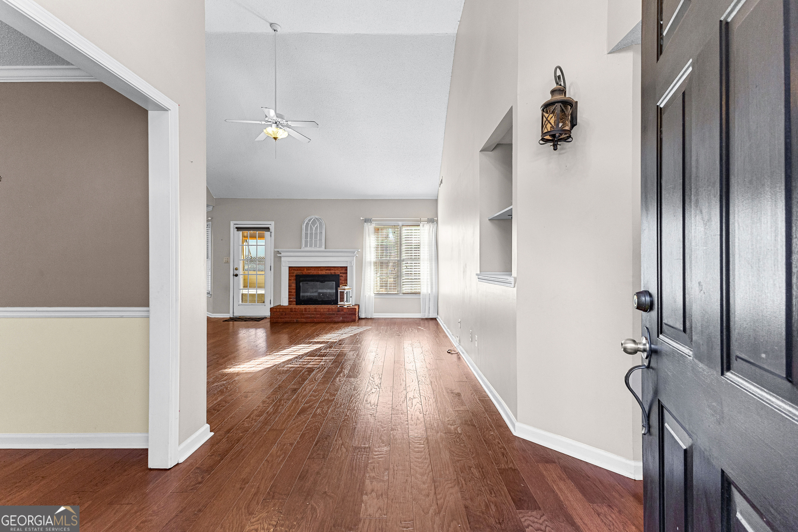 Fayetteville, Georgia 30215, United States, 4 Bedrooms Bedrooms, ,2 BathroomsBathrooms,Residential,Pending,16690