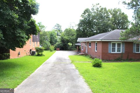 A home in Eastman