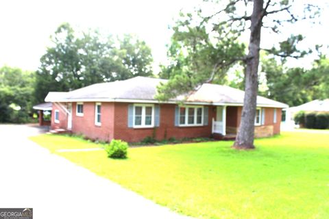 A home in Eastman