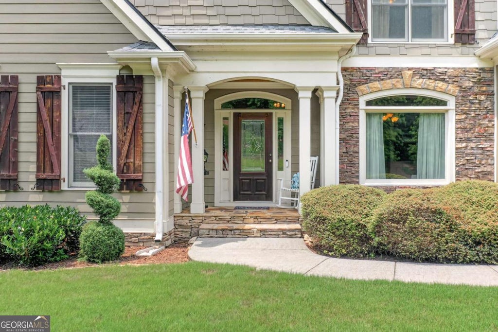 Photo of 209 Amberleigh Circle, White, GA 30184 (MLS # 10814609)
