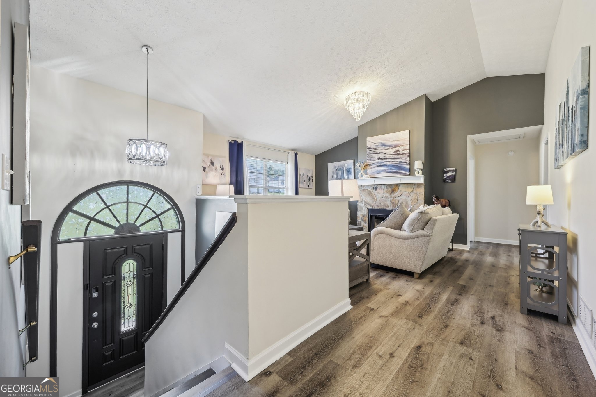 509 Chestnut Oak DR
