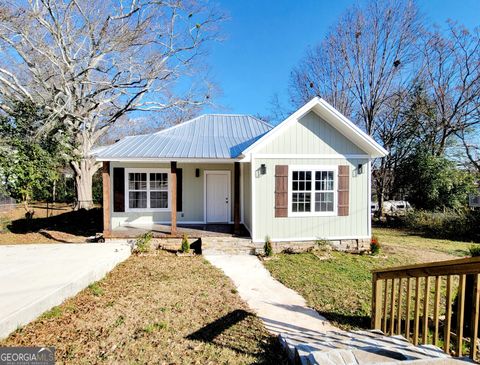 A home in Lagrange