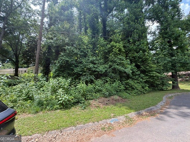 LOT 10 Surrey RD