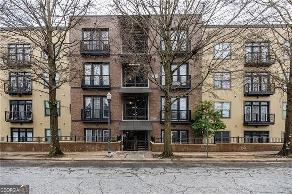 Photo of 5300 Peachtree Road #1209, Chamblee, GA 30341 (MLS # 10701616)