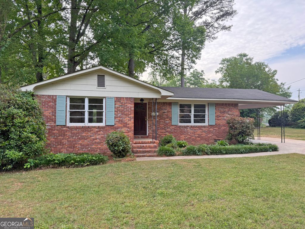 Photo of 347 Laurel Lane, Lagrange, GA 30240 (MLS # 10742725)