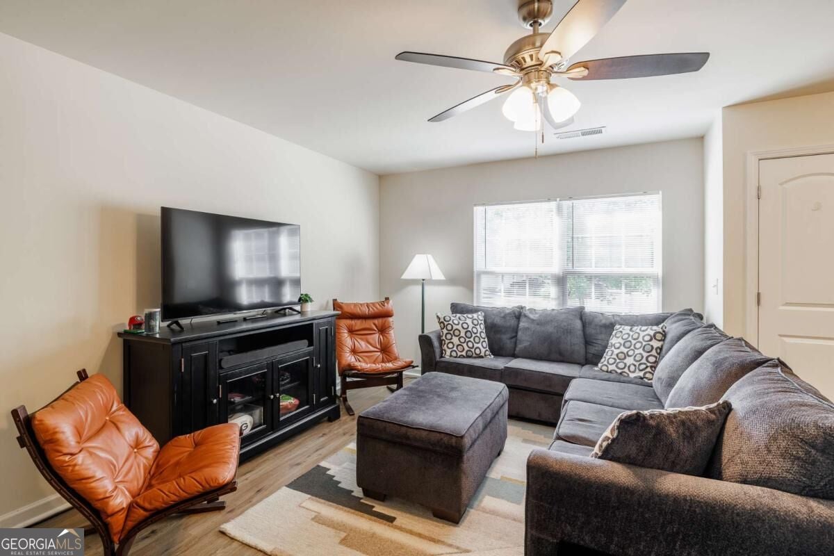 304 Samuel Clemens WAY