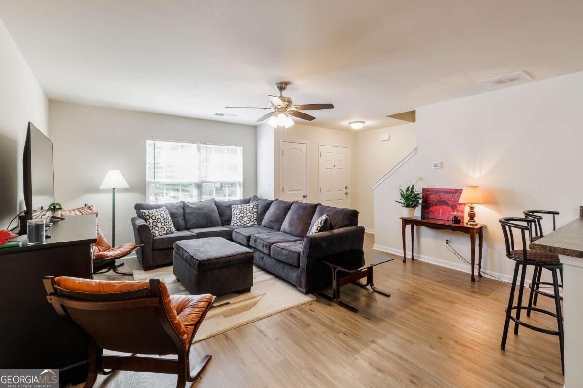 304 Samuel Clemens WAY
