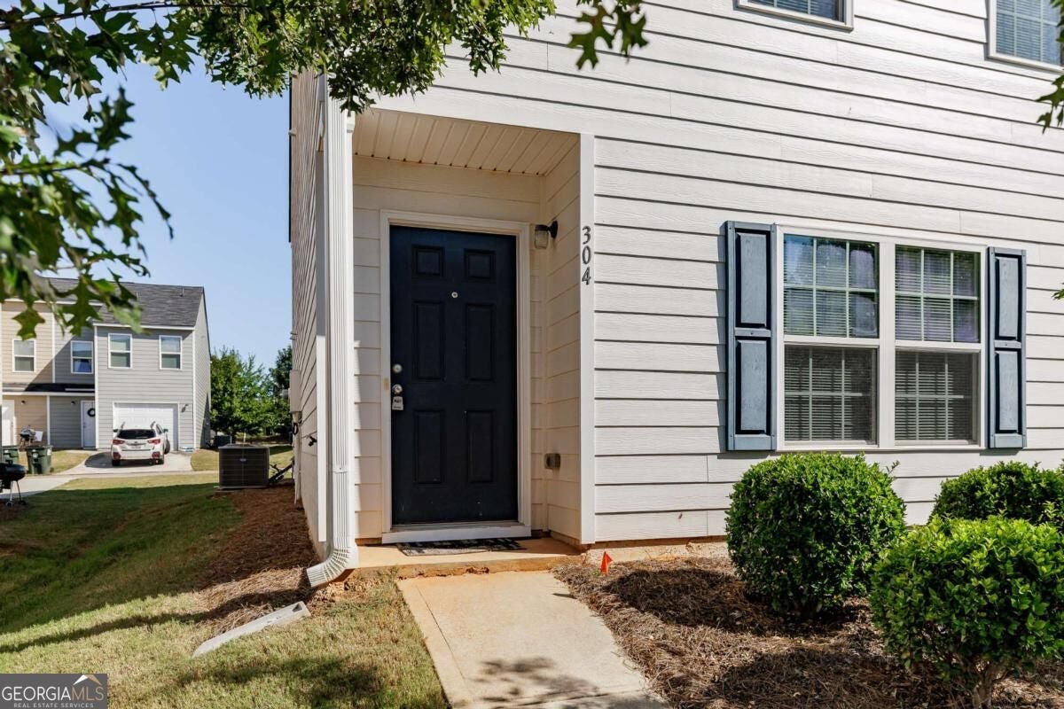 304 Samuel Clemens WAY