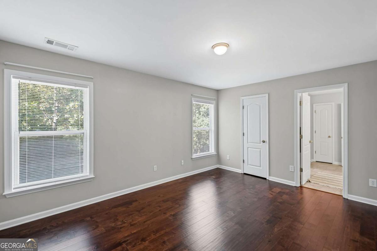 Manor at Mill Creek - Residential
