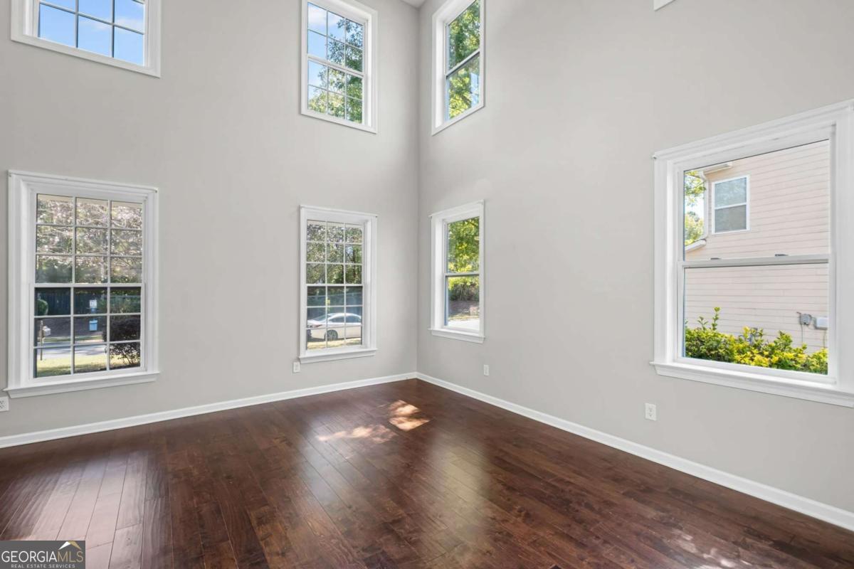 Manor at Mill Creek - Residential