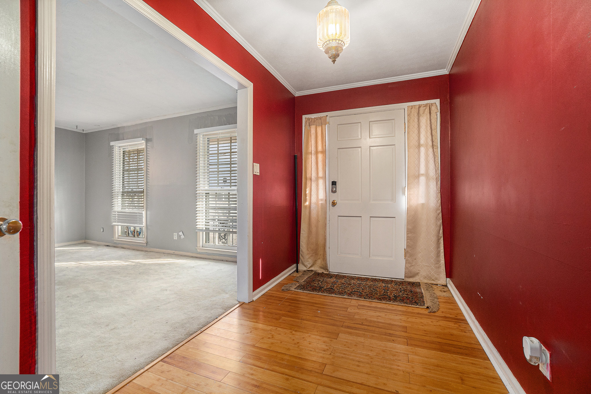 5546 Stoneybrook CT SE