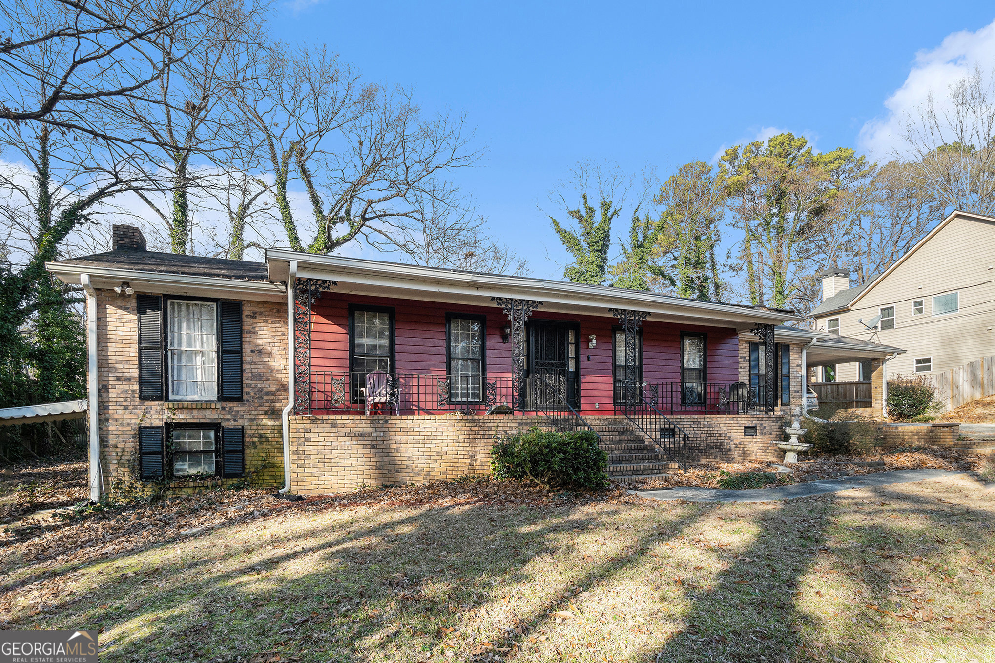 5546 Stoneybrook CT SE