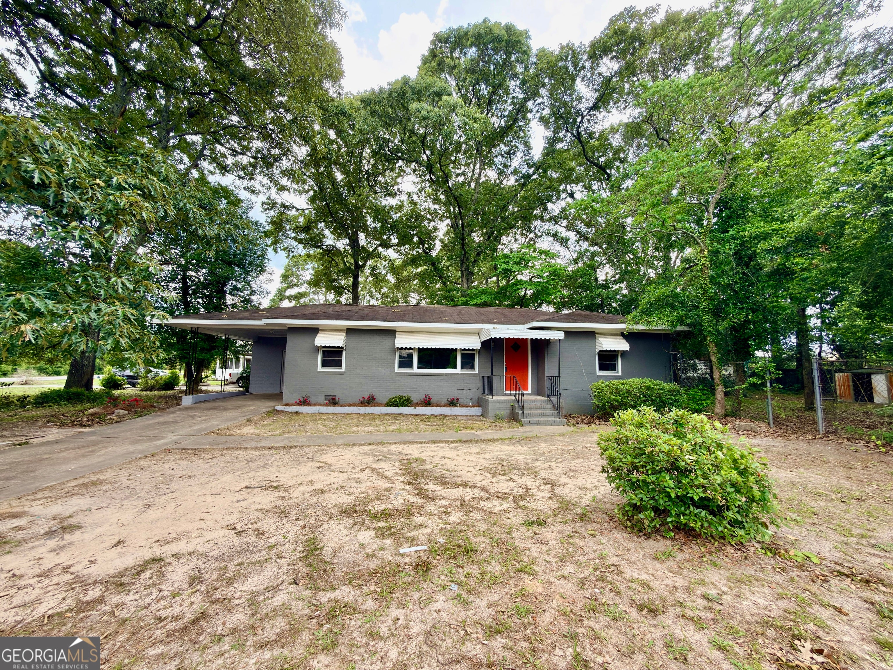 101 Sparta ST