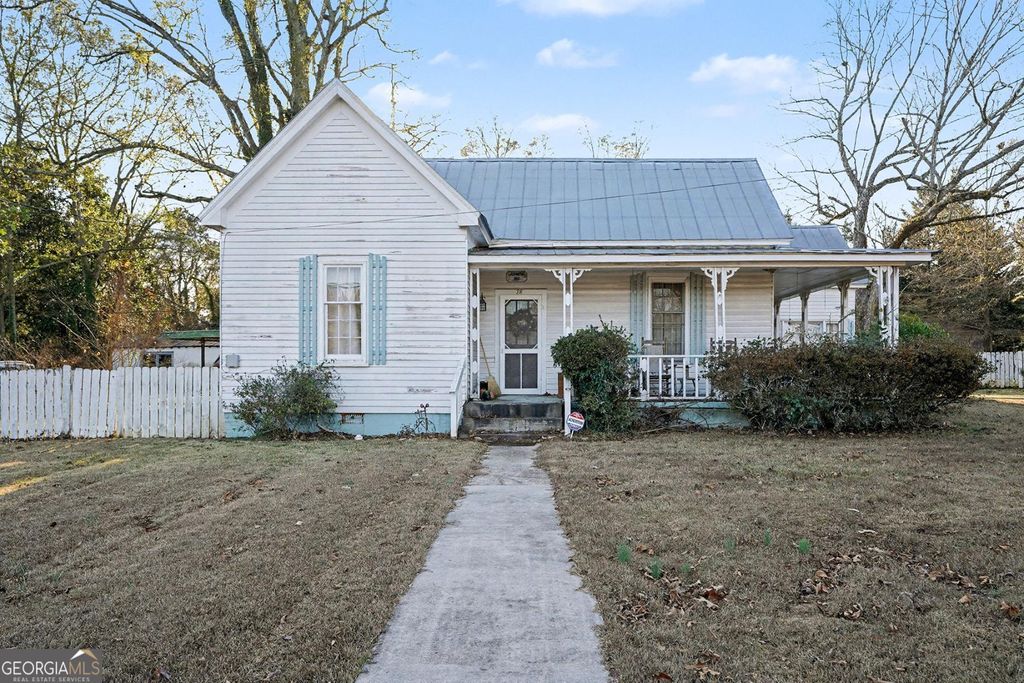 Photo of 38 Mcdonough Street, Hampton, GA 30228 (MLS # 10658065)