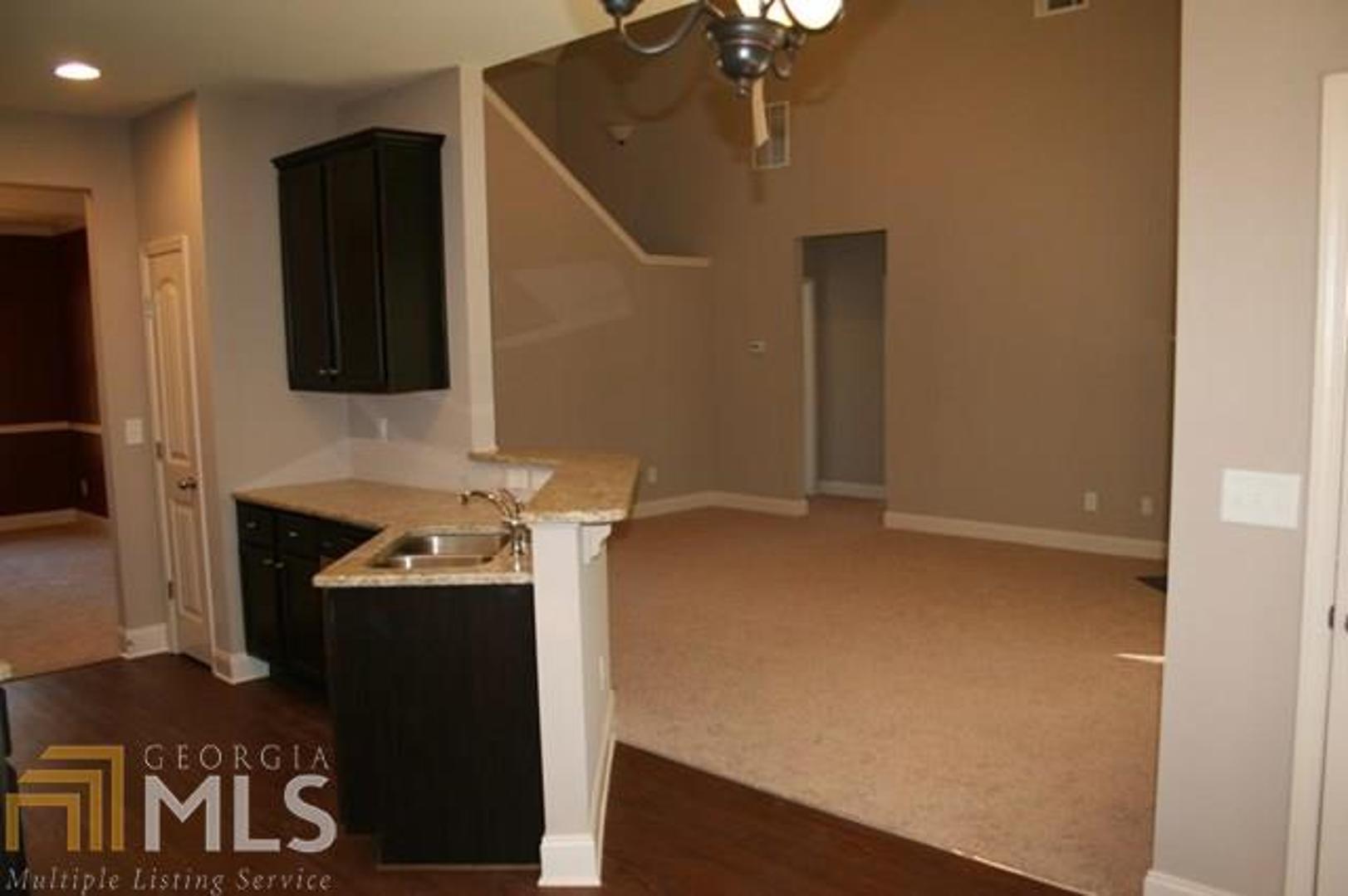Eagle Trace - Residential