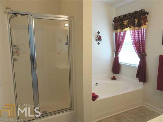 Highland Pointe At Oakmont - Residential
