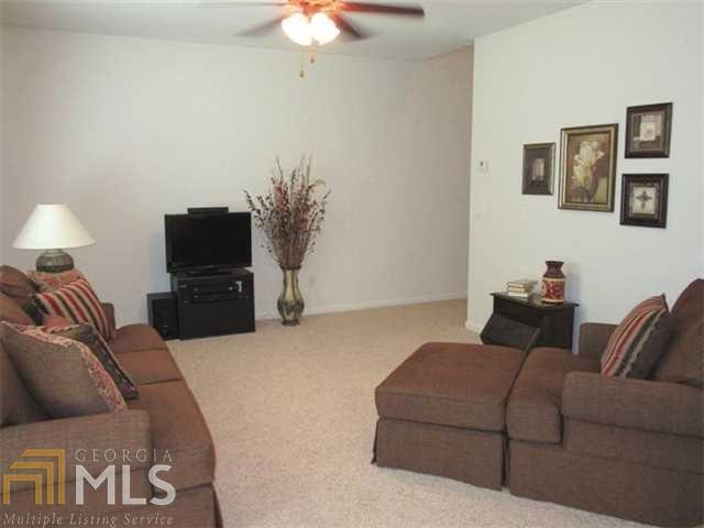 Highland Pointe At Oakmont - Residential