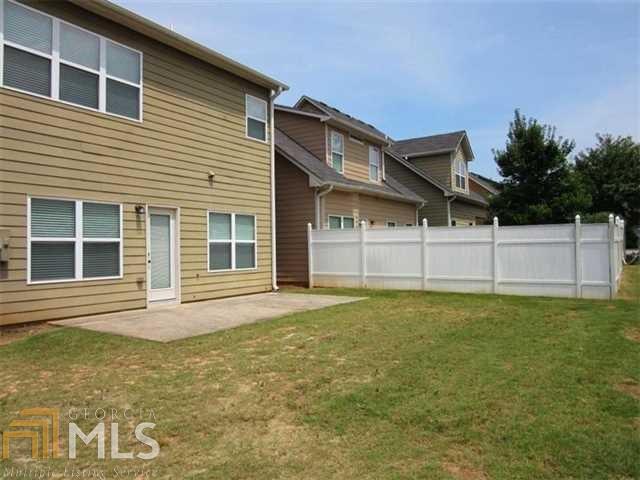 Highland Pointe At Oakmont - Residential