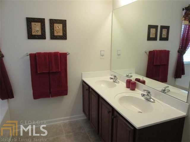 Highland Pointe At Oakmont - Residential