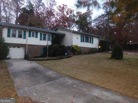 Photo of 2273 Hampton Trail SE, Conyers, GA 30013 (MLS # 10647850)