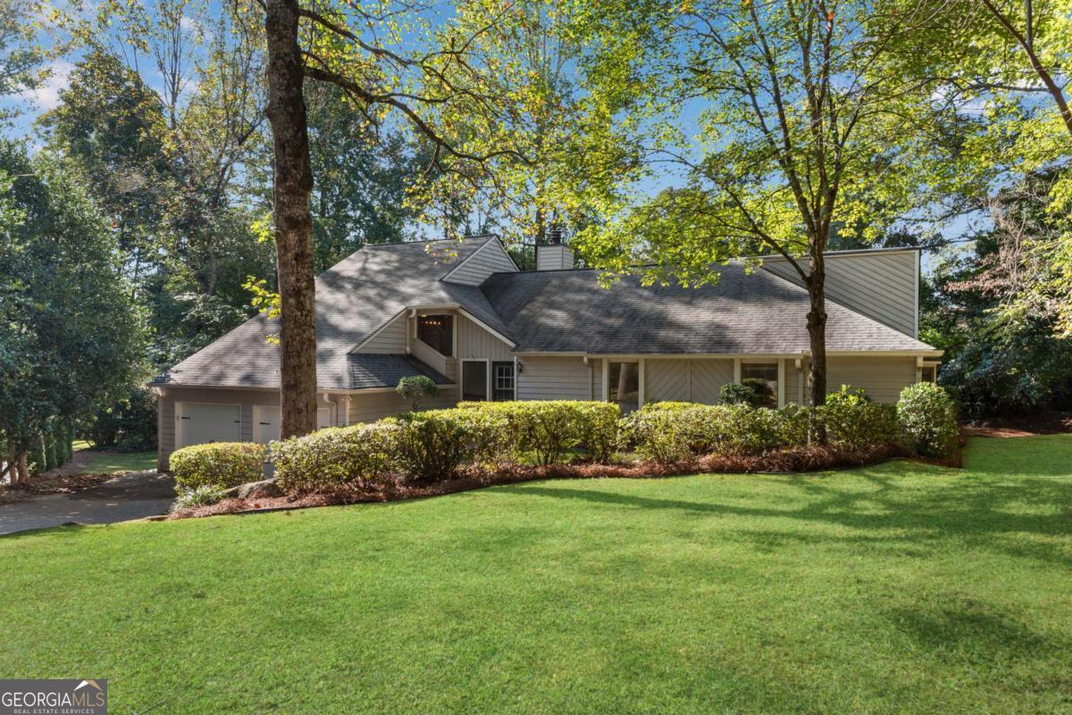 2100 Stone Hollow CT