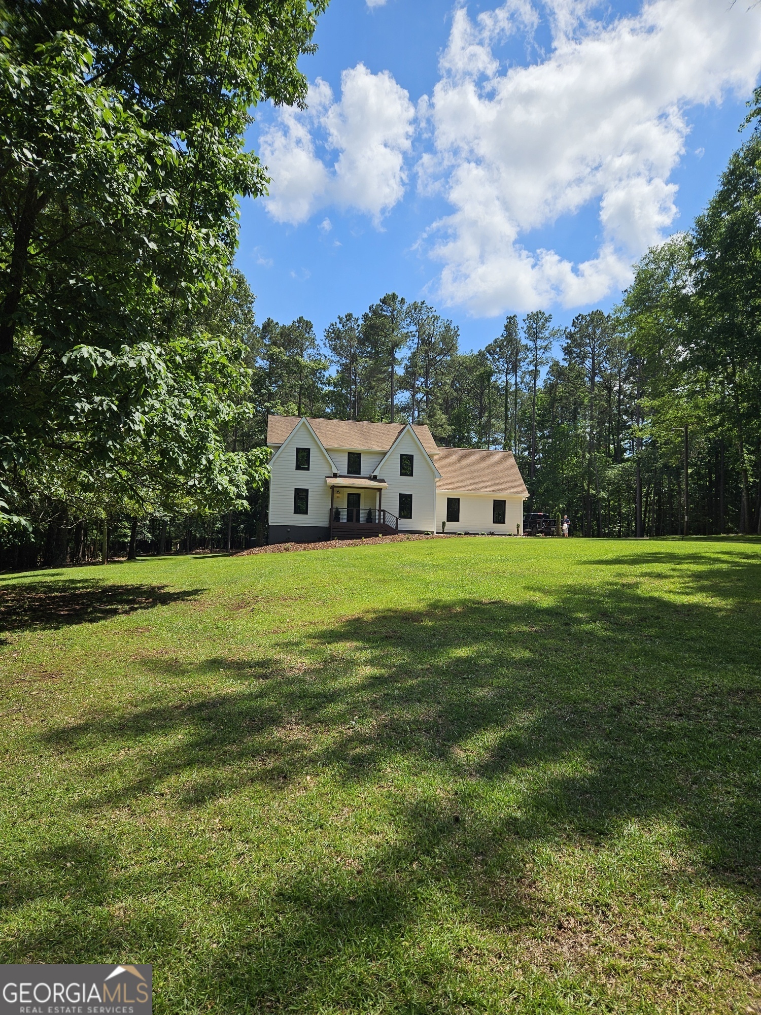 175 Forest Lake DR